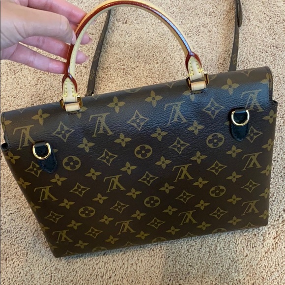 Authentic Louis Vuitton purse - Picture 5 of 15